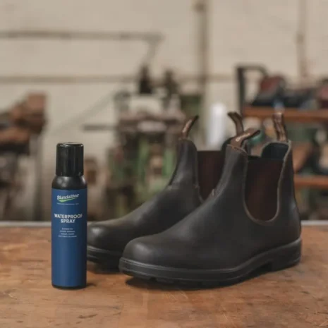 blundstone-waterproofspray_1